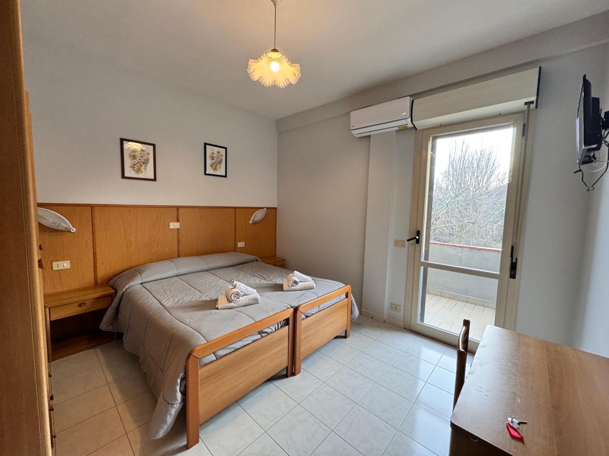 Hotel Da Bosio Genga  Esterno foto